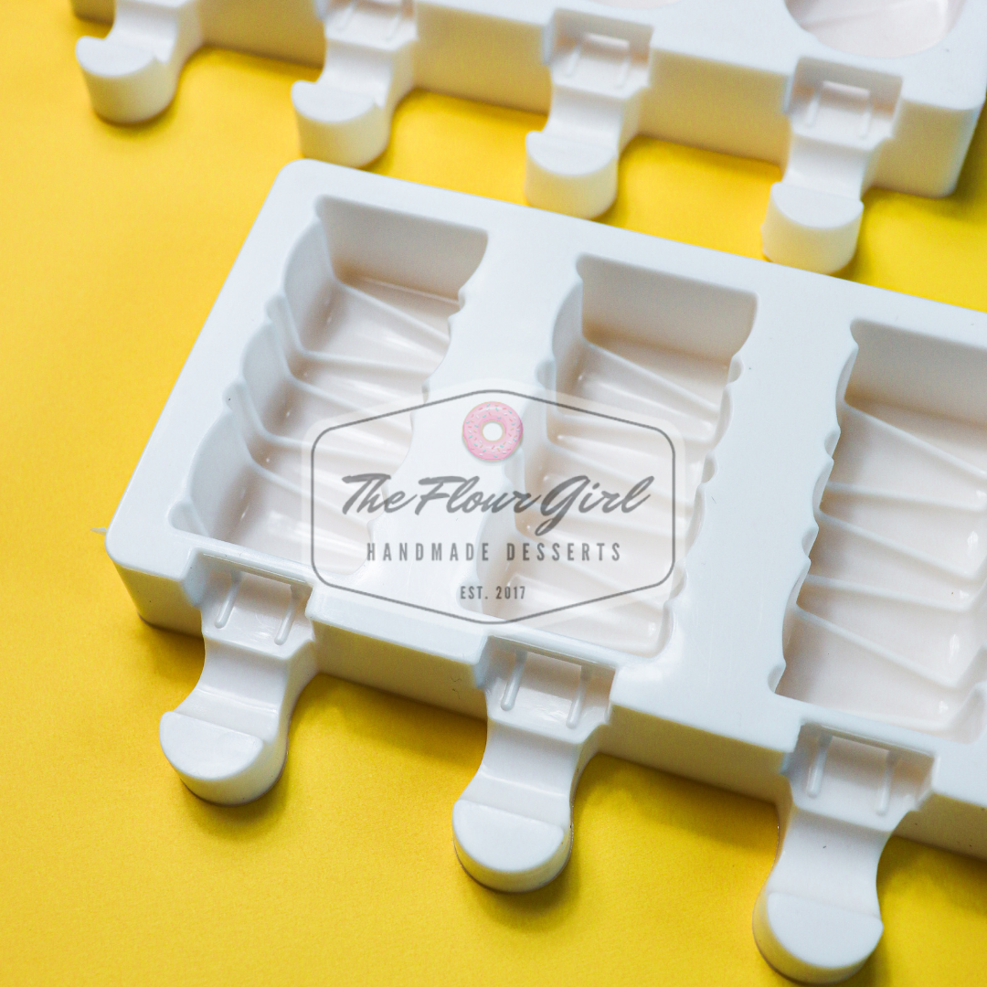 Leaf & Candy Bar Cakesicle Silicone Mold (2-Pack)