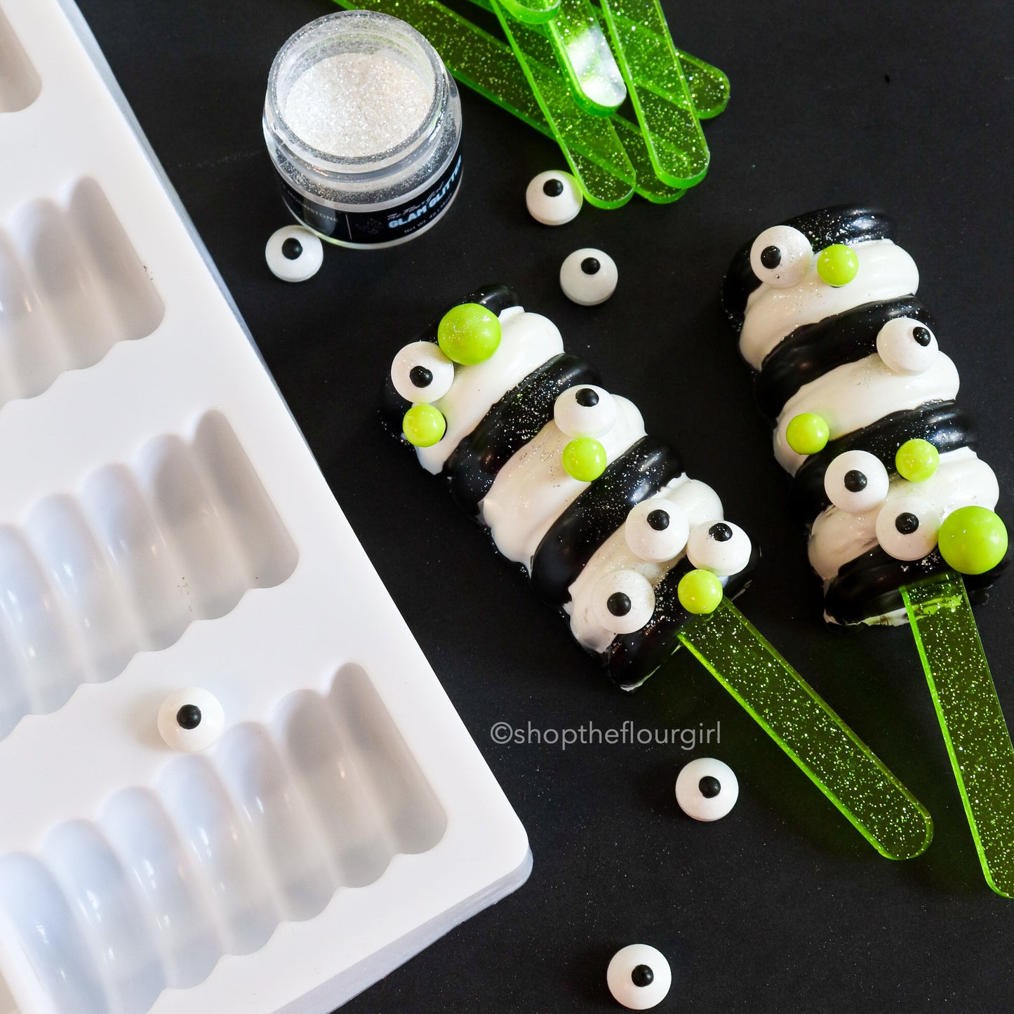 Cyclone Silicone Cakesicle Mold