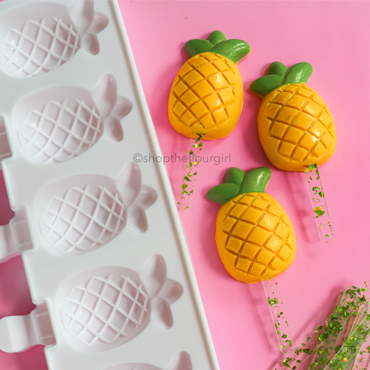 6-Cavity Silicone Pineapple Cakesicle Mold