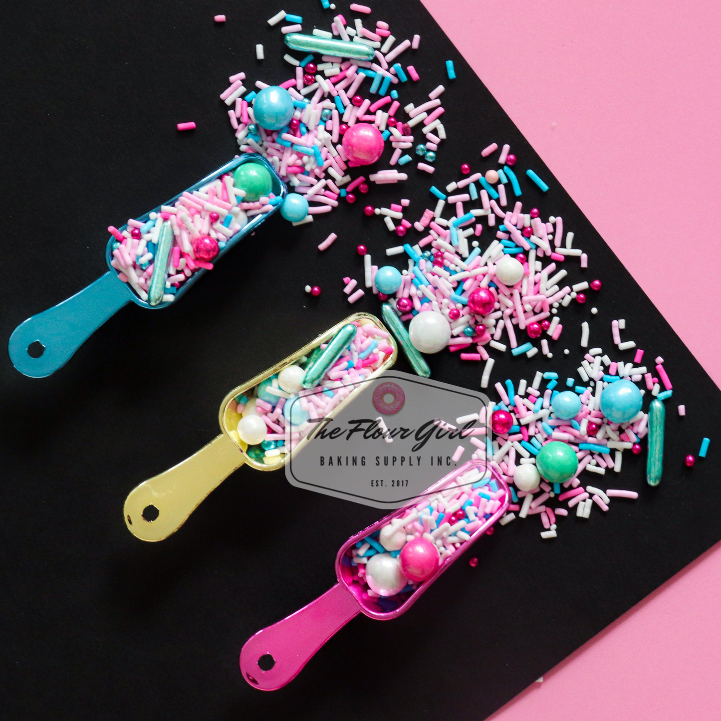 Metallic Plastic Sprinkle Scoop 2-Pack